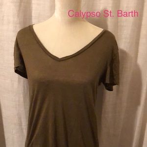 CALYPSO St. Barth • Wide V-Neck Olive T-Shirt